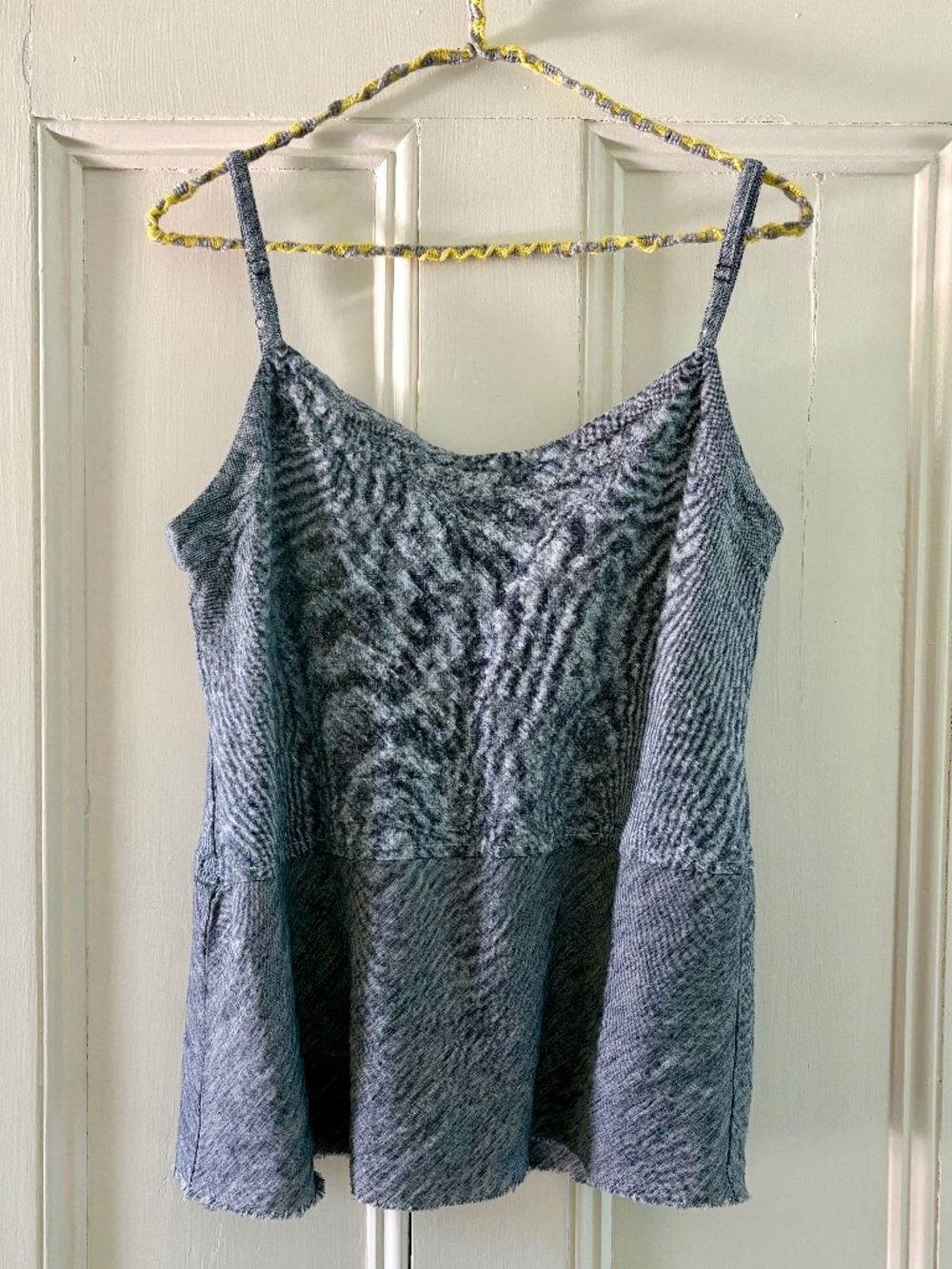 Artemesia 100% linen slip top size S
